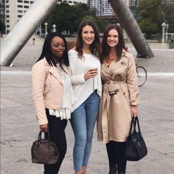 Welcome to Kelsey’s Collection! - Picture 5 of 6